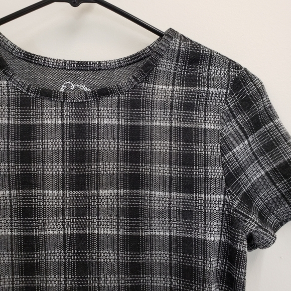 Art Class Black White Plaid Top Size Medium - Picture 3 of 5